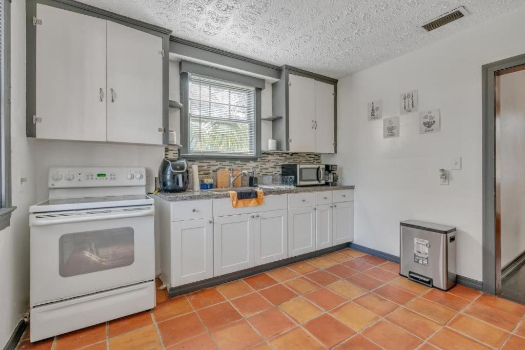 Comfy Pet Friendly Home In Jacksonville Mins To Downtown'S 外观 照片